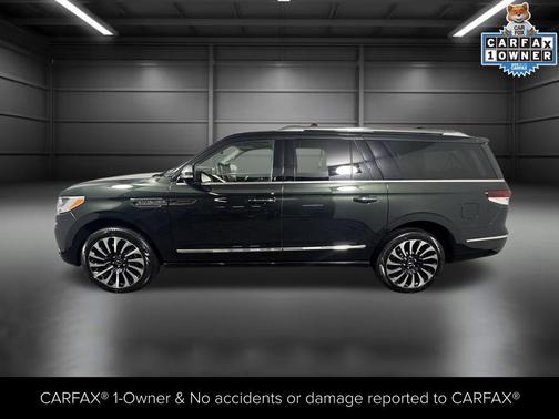 2022 Lincoln Navigator Black Label