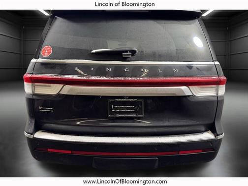 2023 Lincoln Navigator L Reserve