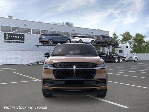 Sunrise Copper Metallic Pearlcoat 2026 Lincoln Navigator Black Label