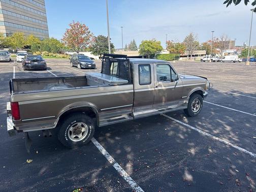 1993 Ford F-250 XL SuperCab H/D
