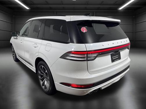 2025 Lincoln Aviator Premiere