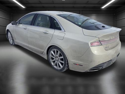 2015 Lincoln MKZ Base