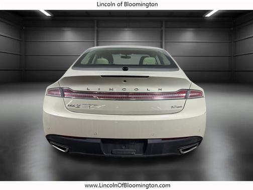 2015 Lincoln MKZ Base