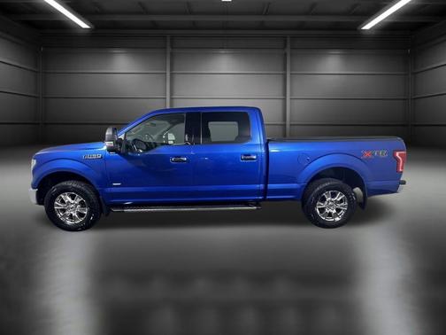 BLUE FLAME 2016 Ford F-150 XLT