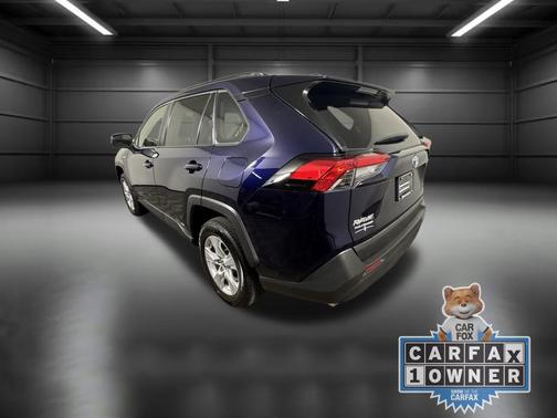 2019 Toyota RAV4 Hybrid XLE