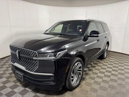 INFINITE BLACK MET CC 2025 Lincoln Navigator Reserve