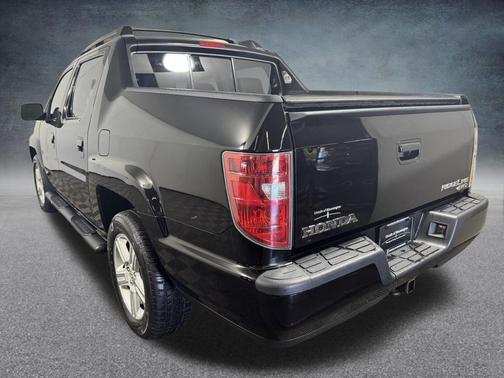 Crystal Black Pearl 2010 Honda Ridgeline RTL