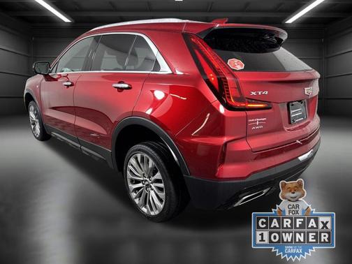 2024 Cadillac XT4 Premium Luxury