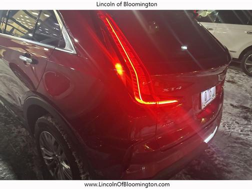 2024 Cadillac XT4 Premium Luxury