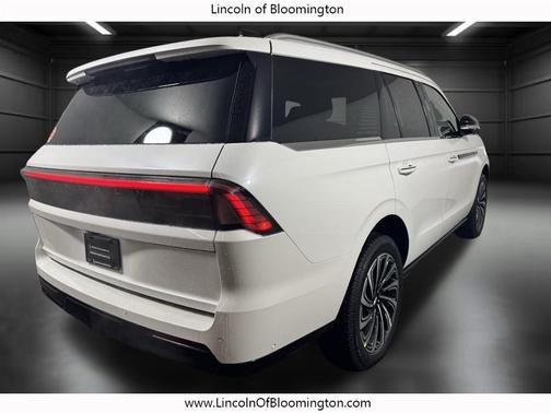 2025 Lincoln Navigator Black Label