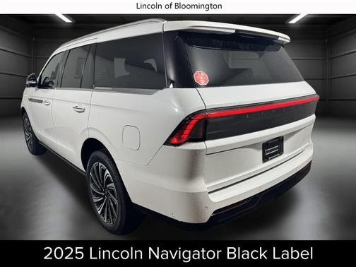 2025 Lincoln Navigator Black Label