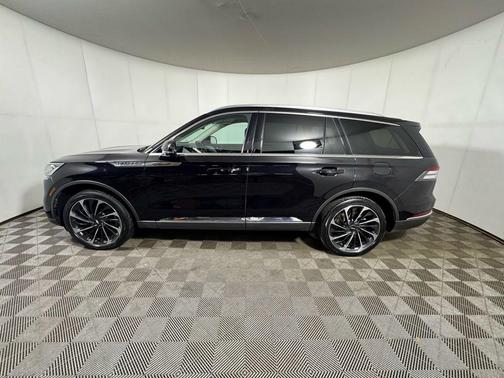 2022 Lincoln Aviator Reserve AWD