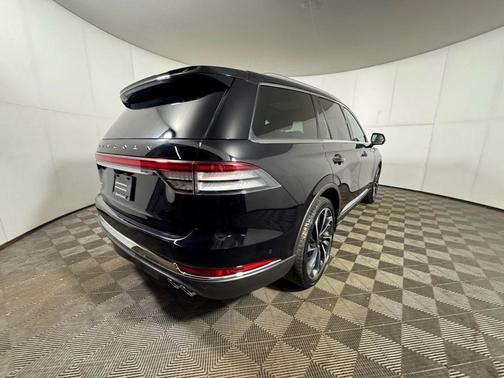 2022 Lincoln Aviator Reserve AWD