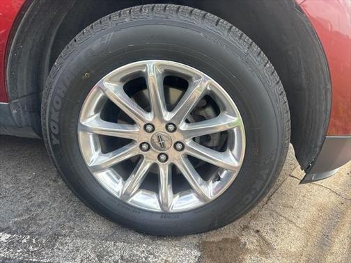 2014 Lincoln MKX Base