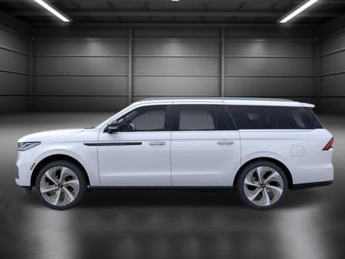 2025 Lincoln Navigator Black Label