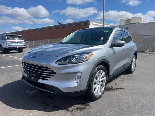 2022 Ford Escape Titanium