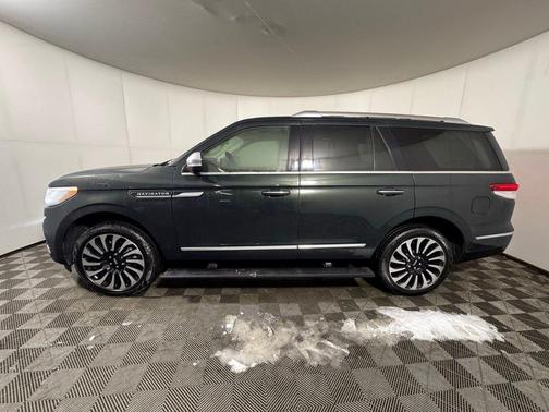 2023 Lincoln Navigator Black Label