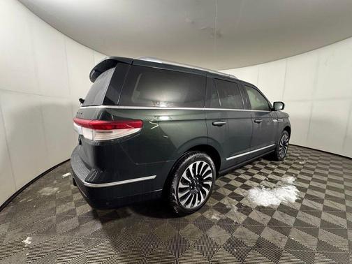 2023 Lincoln Navigator Black Label