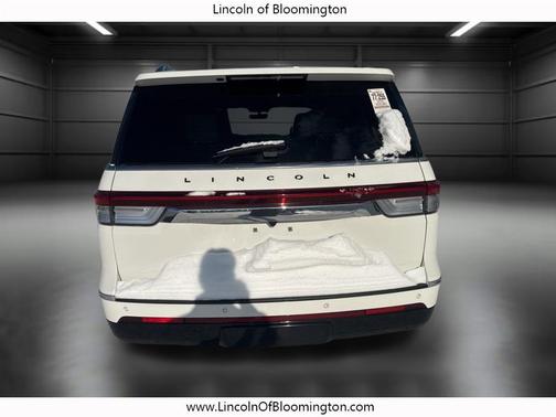 2022 Lincoln Navigator Black Label