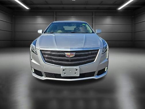 2018 Cadillac XTS Premium Luxury