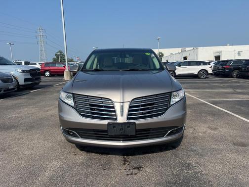 2018 Lincoln MKT Reserve