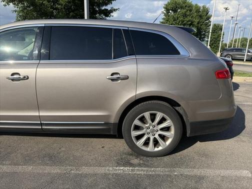 2018 Lincoln MKT Reserve