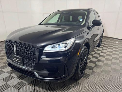 INFINITE BLACK MET CC 2025 Lincoln Corsair Grand Touring