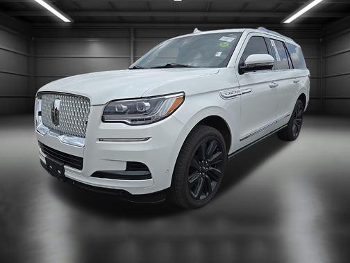 2024 Lincoln Navigator Reserve