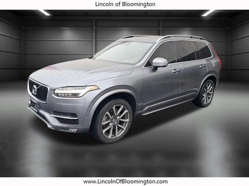 2018 Volvo XC90 T6 Momentum