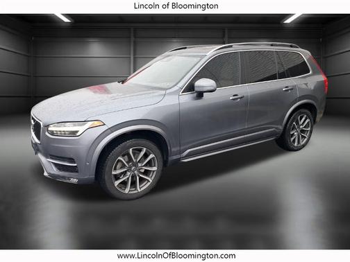 2018 Volvo XC90 T6 Momentum