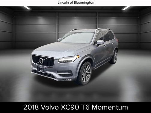 2018 Volvo XC90 T6 Momentum