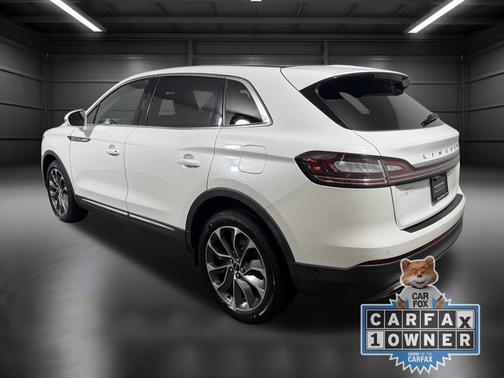 2022 Lincoln Nautilus Reserve