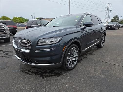 2022 Lincoln Nautilus Reserve