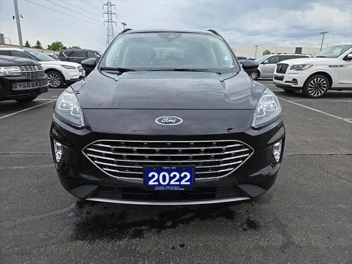 2022 Ford Escape Titanium