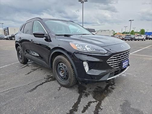 2022 Ford Escape Titanium