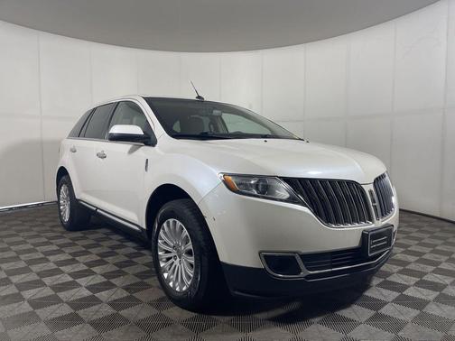 2013 Lincoln MKX Base
