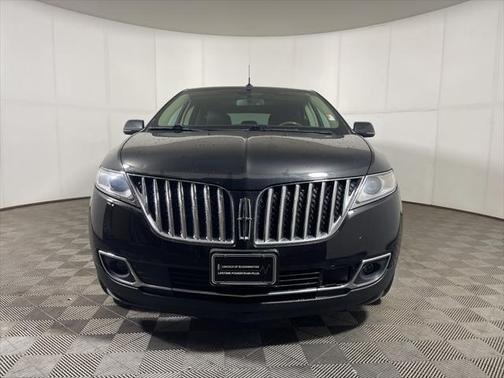 2015 Lincoln MKX Base