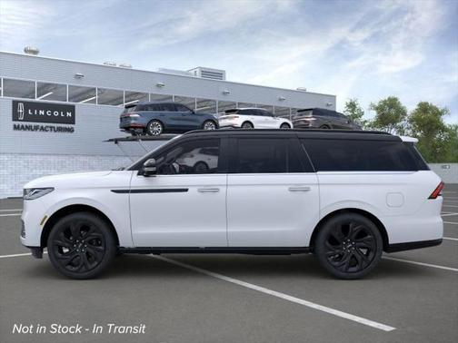 2025 Lincoln Navigator Black Label