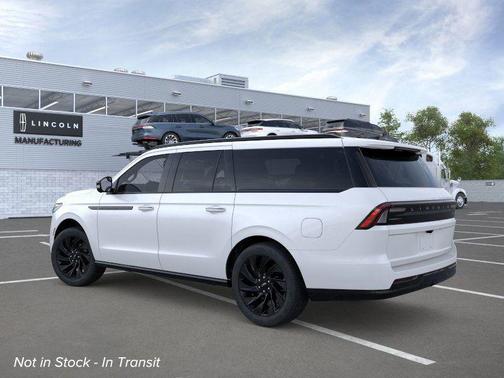 2025 Lincoln Navigator Reserve