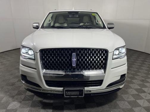 2022 Lincoln Navigator Black Label
