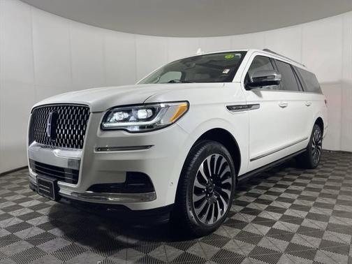 2022 Lincoln Navigator Black Label