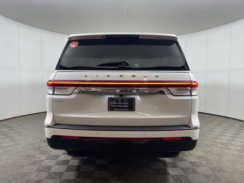 2022 Lincoln Navigator Black Label