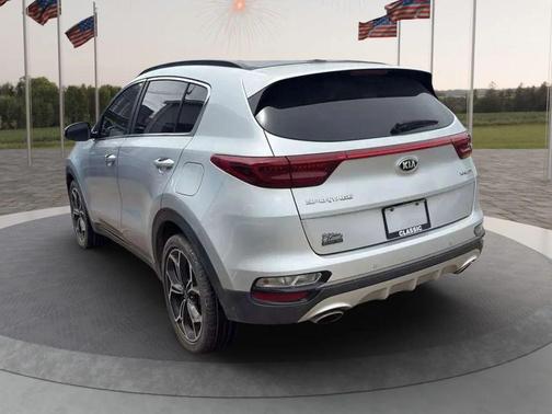 Sparkling Silver 2021 Kia Sportage SX Turbo