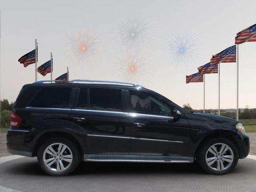 Black 2010 Mercedes-Benz GL-Class 4MATIC