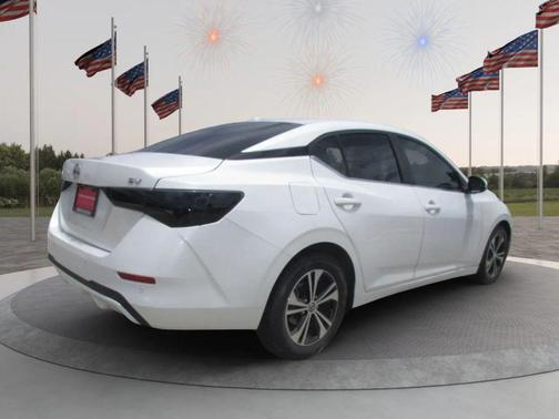 Aspen White Tricoat 2023 Nissan Sentra SV
