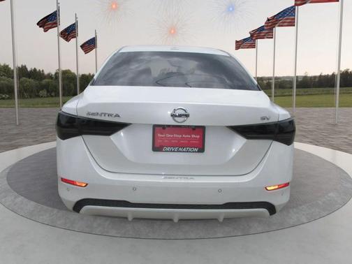 Aspen White Tricoat 2023 Nissan Sentra SV