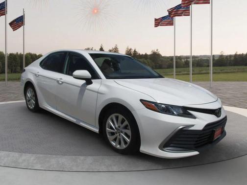 White 2022 Toyota Camry LE