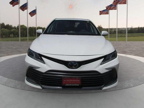 White 2022 Toyota Camry LE