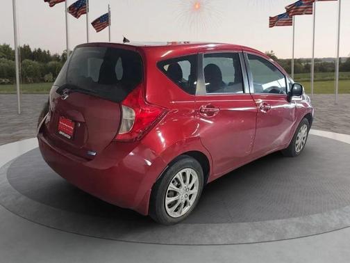 Red 2014 Nissan Versa Note S