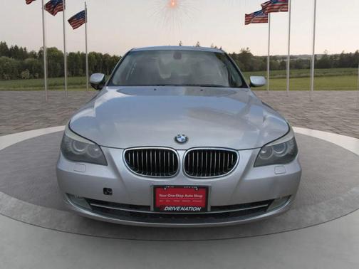 2008 BMW 528 528xi Sedan 4D